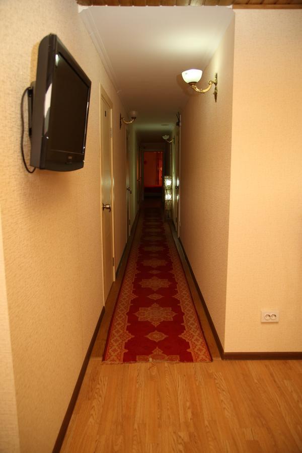 Guest House Milana ซุคุม ภายนอก รูปภาพ